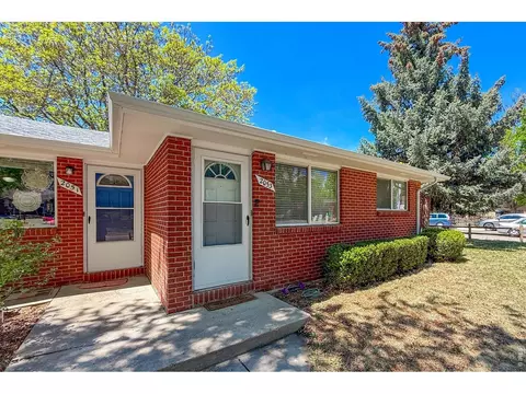2051 Collyer St, Longmont, CO 80501