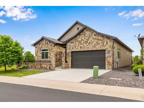 Exterior - 2006 Vineyard Dr, Windsor, CO 80550 photo 2 of 9