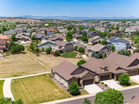 View/Area - 2006 Vineyard Dr, Windsor, CO 80550 photo 3 of 7