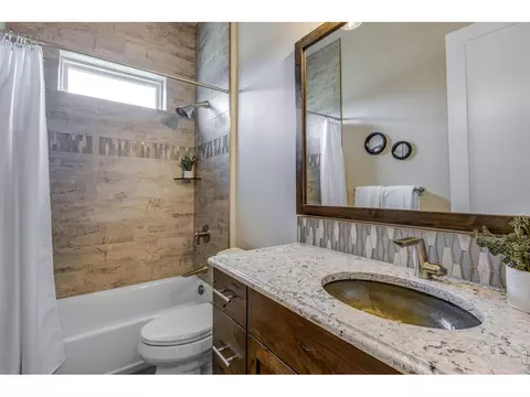 Bath - 2006 Vineyard Dr, Windsor, CO 80550 photo 4 of 4