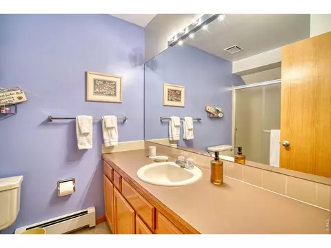 Bath - 3030 Edison Ct, Boulder, CO 80301 photo 2 of 2