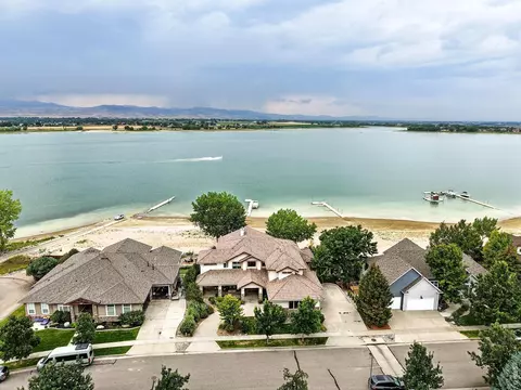 4725 Valley Oak Dr, Loveland, CO 80538