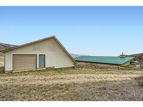 Exterior - 752 Willow Patch Ln, Bellvue, CO 80512 photo 7 of 7