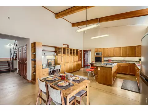 Kitchen - 752 Willow Patch Ln, Bellvue, CO 80512 photo 5 of 5