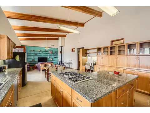 Kitchen - 752 Willow Patch Ln, Bellvue, CO 80512 photo 3 of 5