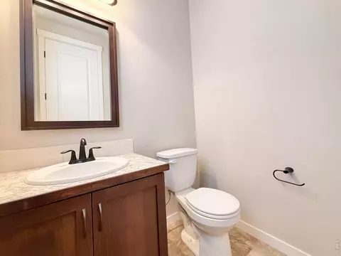 Bath - 1215 5th St, Pierce, CO 80650 photo 1 of 4