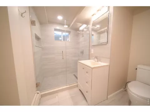 Bath - 350 Bates Ave, Boulder, CO 80305 photo 2 of 2