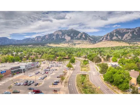 Exterior - 350 Bates Ave, Boulder, CO 80305 photo 3 of 8
