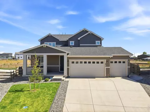 5817 Farmstead Pl, Longmont, CO 80504