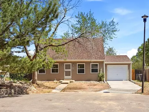 775 Bedivere Cir, Lafayette, CO 80026