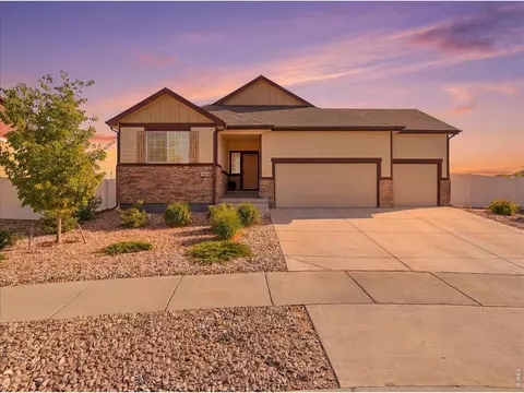 4680 Mountain Sky Ct, Johnstown, CO 80534