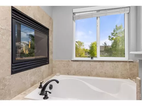 Bath - 7409 Rosecroft Dr, Windsor, CO 80550 photo 3 of 6