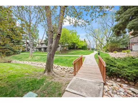 Exterior - 7126 Cedarwood Cir, Boulder, CO 80301 photo 7 of 8