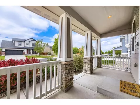 Exterior - 715 Stonehaven St, Dacono, CO 80514 photo 4 of 7