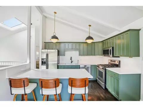Kitchen - 2515 Juniper Ave, Boulder, CO 80304 photo 2 of 4