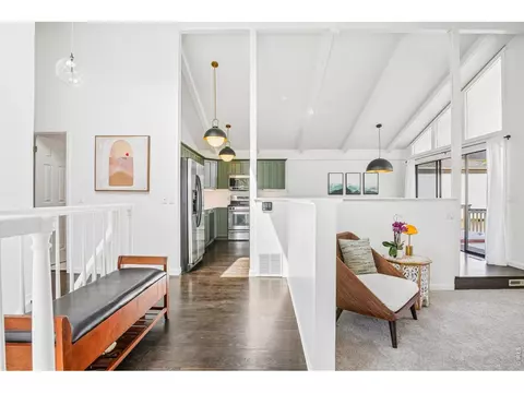 Entry Way - 2515 Juniper Ave, Boulder, CO 80304 photo 2 of 2