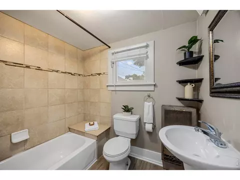 Bath - 601 Walnut St, Windsor, CO 80550 photo 1 of 2