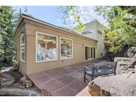 Exterior - 1060 5th St, Boulder, CO 80302 photo 5 of 9