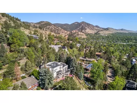 View/Area - 1060 5th St, Boulder, CO 80302 photo 2 of 2