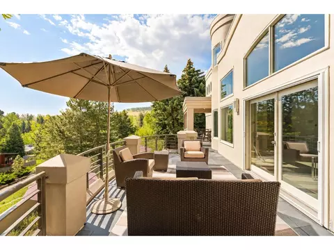Exterior - 1060 5th St, Boulder, CO 80302 photo 3 of 9