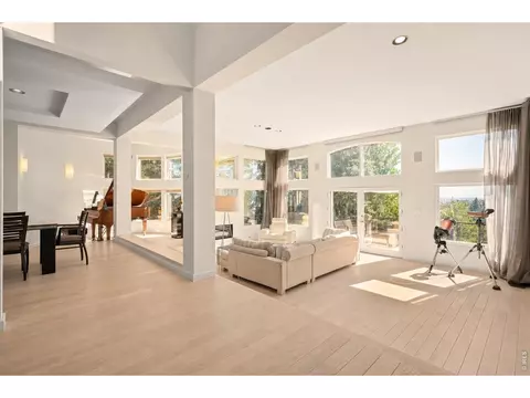 Living - 1060 5th St, Boulder, CO 80302 photo 4 of 9