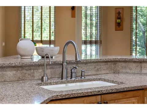 Kitchen - 4406 Indigo Dr, Severance, CO 80550 photo 4 of 6