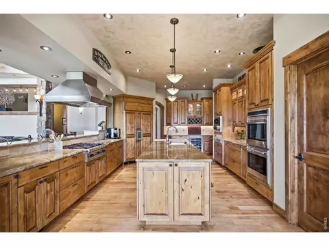 Kitchen - 2114 Shoreside Dr, Berthoud, CO 80513 photo 1 of 6