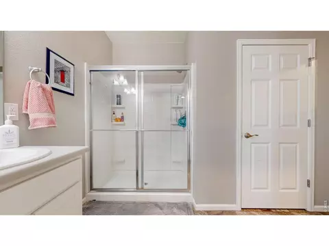 Bath - 334 Central Ave, Severance, CO 80550 photo 2 of 3