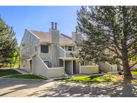 8011 Countryside Park # 218, Longmont, CO 80503