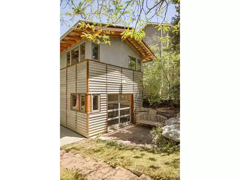 Exterior - 810 Alpine Ave, Boulder, CO 80304 photo 10 of 12