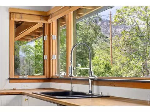 Kitchen - 810 Alpine Ave, Boulder, CO 80304 photo 3 of 4