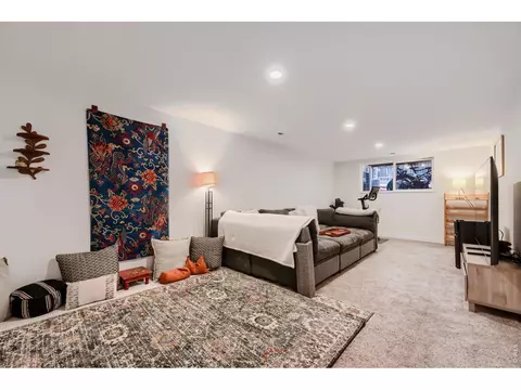 Living - 1546 Greenbriar Blvd, Boulder, CO 80305 photo 3 of 3