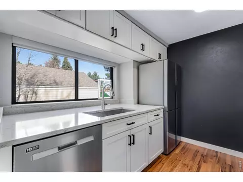 Kitchen - 2734 Northbrook Pl, Boulder, CO 80304 photo 2 of 3