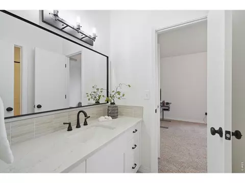 Bath - 840 S County Road 27, Berthoud, CO 80513 photo 5 of 5