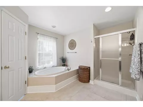 Bath - 2445 Benton St, Edgewater, CO 80214 photo 3 of 4