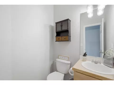 Bath - 110 Keystone Dr, Severance, CO 80550 photo 4 of 4