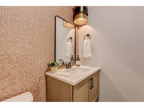 Bath - 1310 Burt Ave, Berthoud, CO 80513 photo 4 of 4