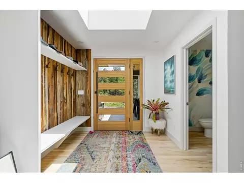 Entry Way - 725 Timber Ln, Boulder, CO 80304 photo 2 of 2