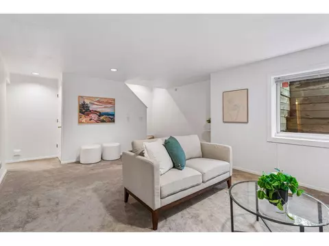 Living - 2233 Kincaid Pl, Boulder, CO 80304 photo 2 of 3