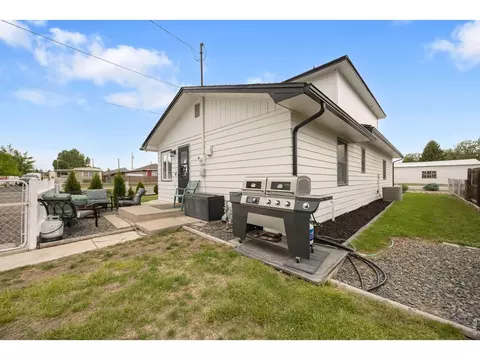 Exterior - 201 E 4th Ave, Severance, CO 80546 photo 8 of 8