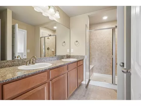 Bath - 801 Evening Breeze Dr #40, Berthoud, CO 80513 photo 3 of 5