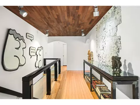 Entry Way - 770 6th St, Boulder, CO 80302 photo 1 of 3