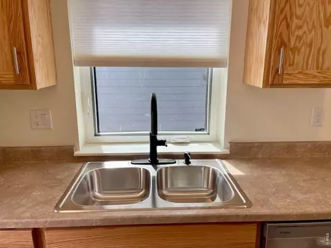 Kitchen - 4511 West Ct, Boulder, CO 80304 photo 1 of 6