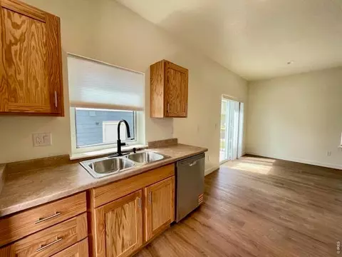 Kitchen - 4511 West Ct, Boulder, CO 80304 photo 6 of 6