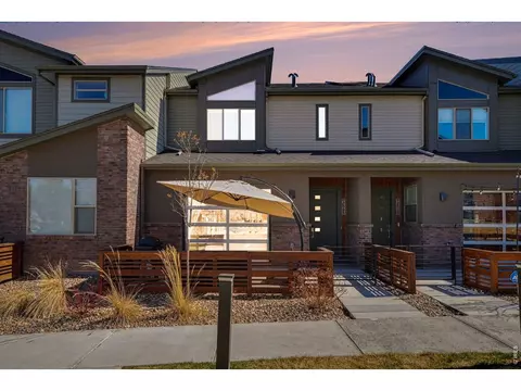 6393 Moore Ct, Arvada, CO 80004