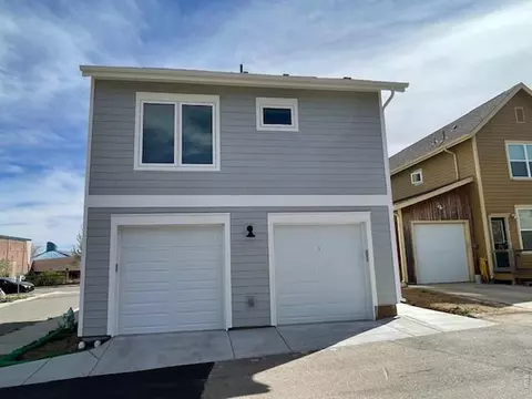 Exterior - 951 Cherry Ave #B, Boulder, CO 80304 photo 5 of 5