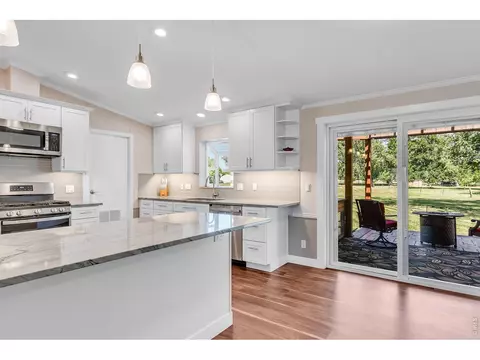 Kitchen - 3705 N 75th St, Boulder, CO 80301 photo 2 of 5