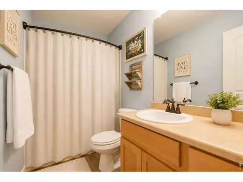 Bath - 708 Mountain Ave, Pierce, CO 80650 photo 2 of 2
