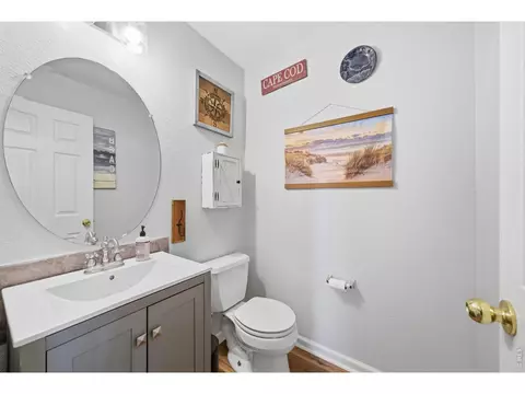 Bath - 7472 Skyline Way, Frederick, CO 80504 photo 1 of 3