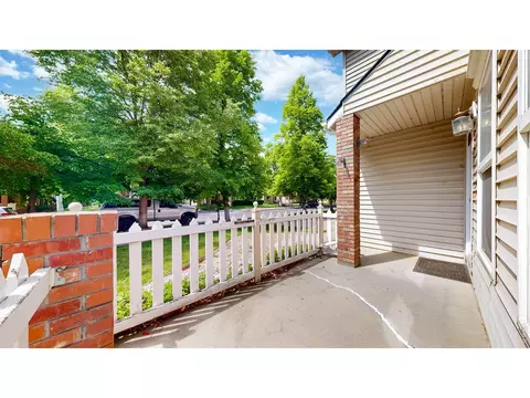 Exterior - 104 E Welch Ave, Berthoud, CO 80513 photo 6 of 19